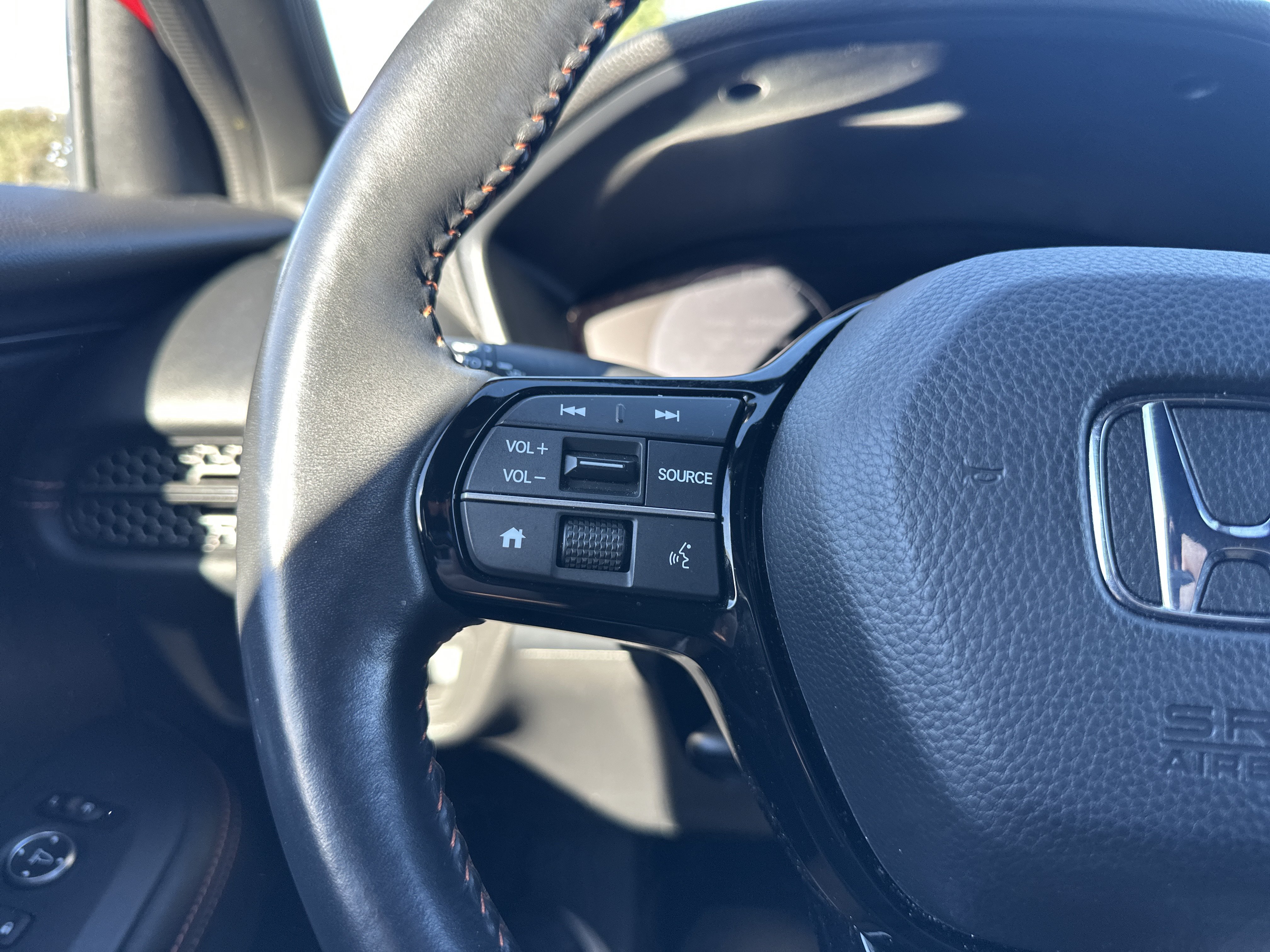 Used 2024 Honda HR-V Sport image 19