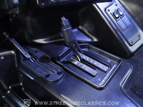 Used 2003 HUMMER H1 2-Door Hard Top image 18