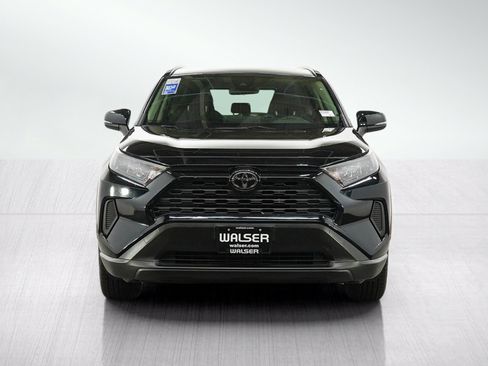 Used 2019 Toyota RAV4 LE AWD/4WD image 8