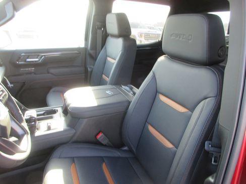 New 2026 GMC Sierra 1500 AT4 w/ AT4 Premium Package AWD/4WD image 16