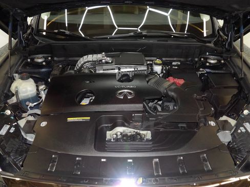 Used 2019 INFINITI QX50 Essential w/ Premium Heat Package AWD/4WD image 24