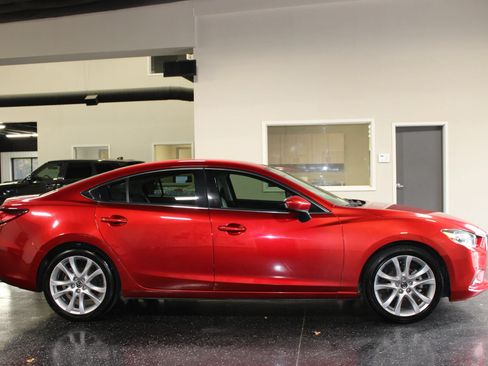 Used 2016 MAZDA MAZDA6 Touring FWD image 2