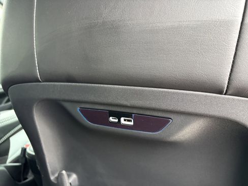 New 2026 Chrysler Pacifica Select FWD image 16