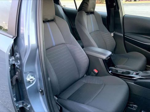 Used 2022 Toyota Corolla SE image 8