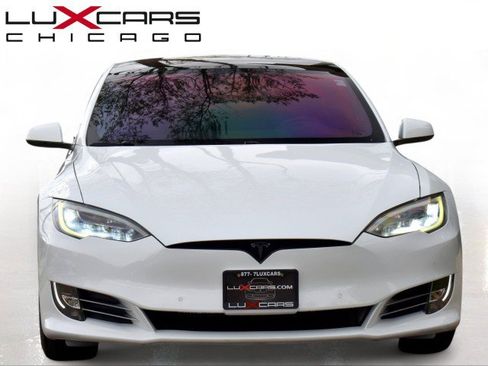 Used 2018 Tesla Model S 100D AWD/4WD image 2