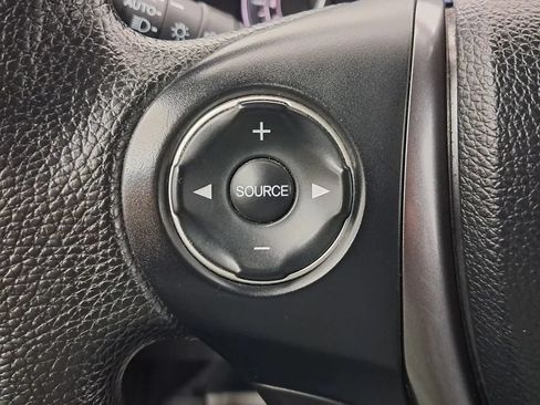 Used 2019 Honda Ridgeline Sport image 9