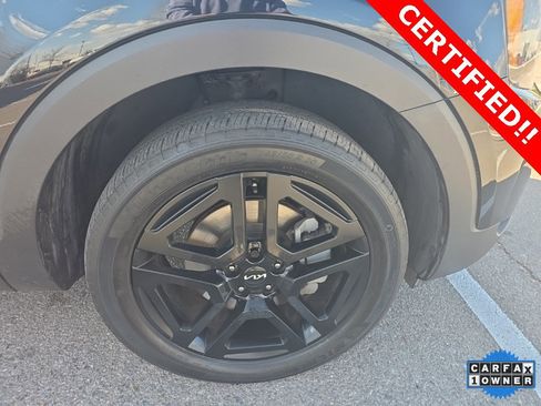 Used 2024 Kia Telluride EX X-Line image 2