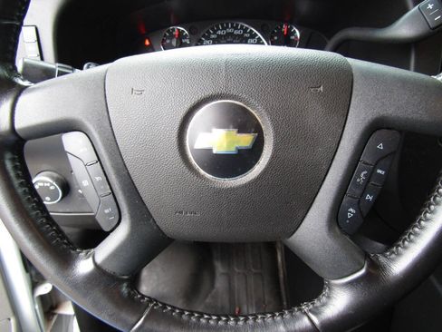 Used 2021 Chevrolet Express 2500 w/ Driver Convenience Package RWD image 13