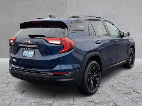 Certified 2022 GMC Terrain SLE w/ Driver Convenience Package image 12