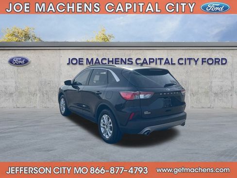 Certified 2022 Ford Escape SE w/ Convenience Package image 5