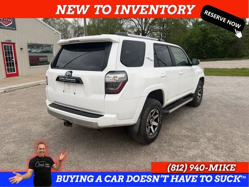 Used 2018 Toyota 4Runner TRD Off-Road Premium AWD/4WD image 7