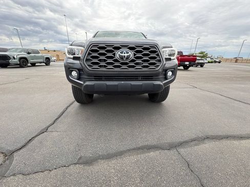 Used 2021 Toyota Tacoma TRD Off-Road AWD/4WD image 2
