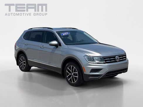 Used 2021 Volkswagen Tiguan SEL AWD/4WD image 1