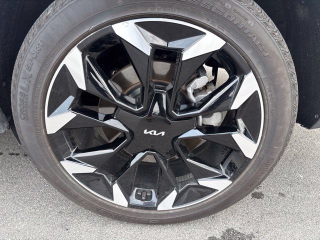 Used 2025 Kia Sorento EX w/ Panoramic Sunroof Package AWD/4WD image 6