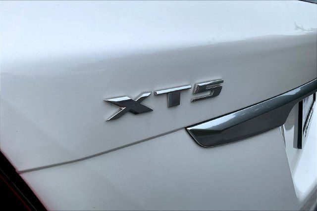 Used 2021 Cadillac XT5 Premium Luxury FWD image 26