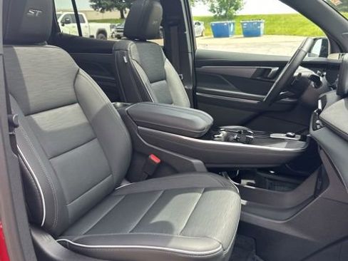 Used 2026 Buick Enclave Sport Touring w/ Super Cruise Package AWD/4WD image 40