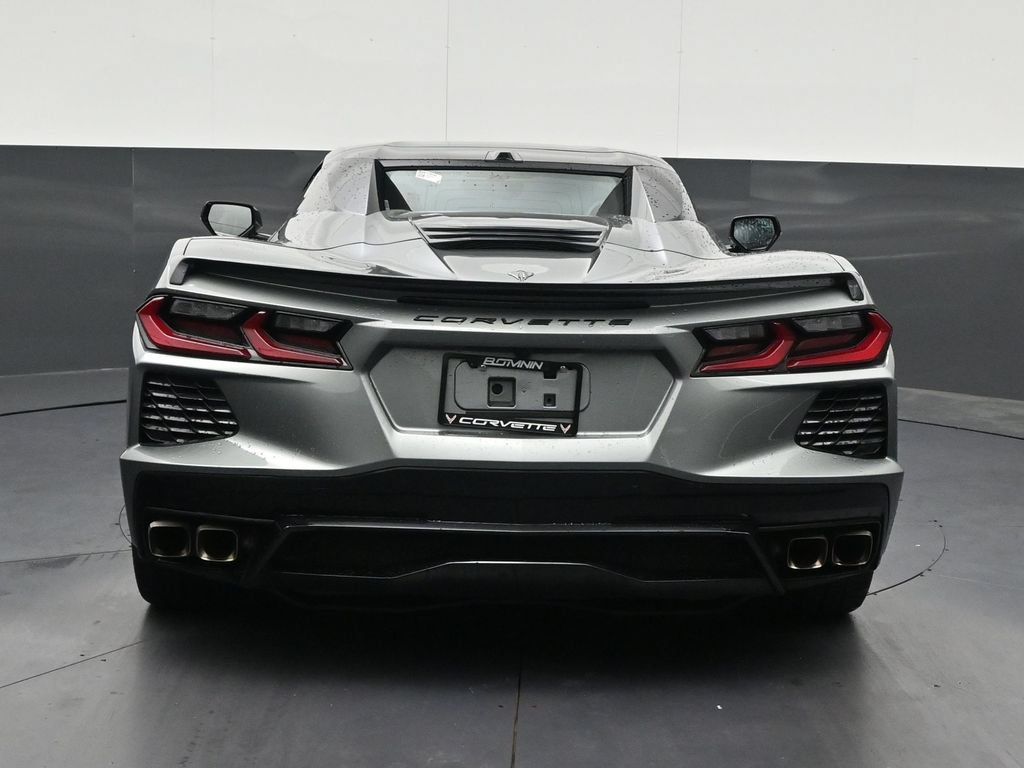 Used 2023 Chevrolet Corvette Stingray Convertible RWD image 4