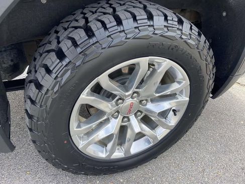 Used 2020 GMC Sierra 1500 SLT w/ SLT Premium Plus Package image 9