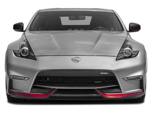 Used 2016 Nissan 370Z NISMO RWD image 7