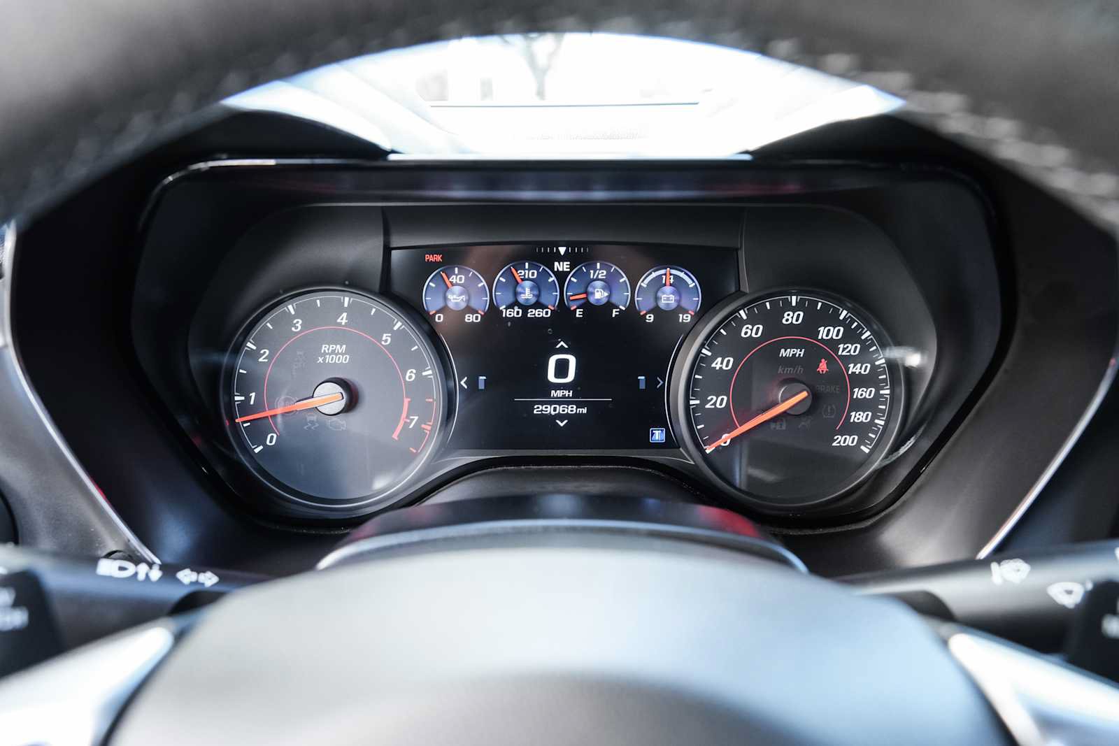 Used 2020 Chevrolet Camaro RWD image 49
