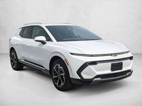 New 2025 Chevrolet Equinox EV LT FWD image 6