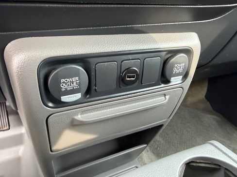 Used 2013 Honda Ridgeline RTS image 31