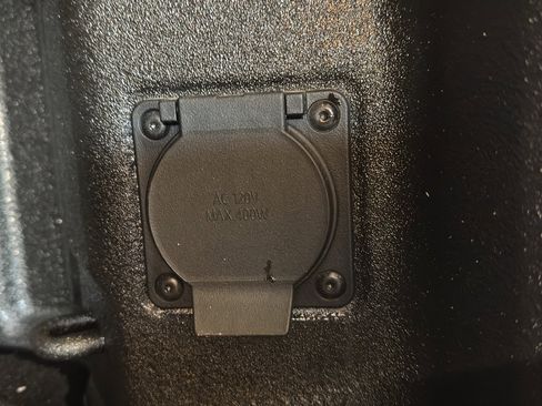 Used 2025 Chevrolet Silverado 2500 LTZ w/ Trail Boss Package image 24