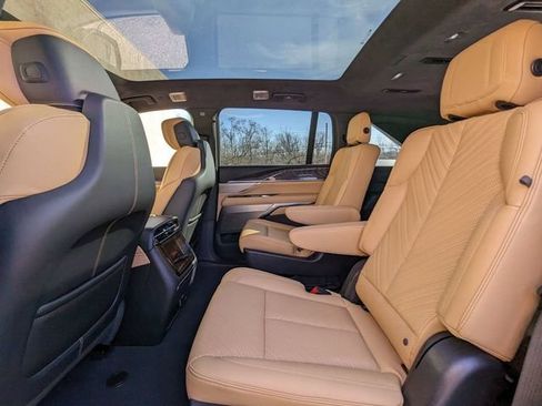 Used 2025 Cadillac Escalade IQ Sport 2 AWD/4WD image 20