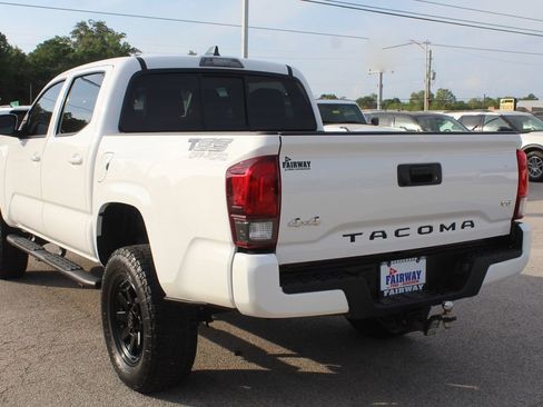 Used 2023 Toyota Tacoma SR image 8
