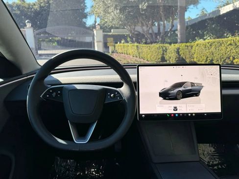 Used 2025 Tesla Model 3 Long Range RWD image 11