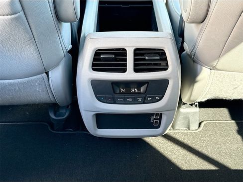 Used 2022 Honda Pilot Special Edition image 27