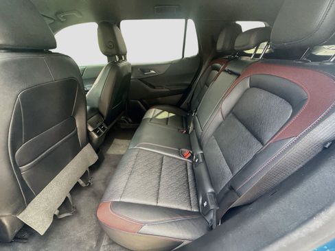 Used 2026 Chevrolet Equinox RS FWD image 24