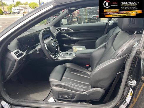 Used 2025 BMW 430i Convertible image 13