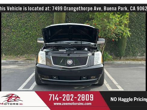 Used 2007 Cadillac Escalade AWD w/ Information Package image 14