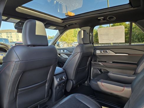 New 2026 Ford Explorer ST w/ Sun And Sound Package image 15