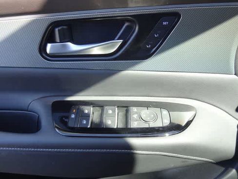 Used 2025 Nissan Murano Platinum w/ Cargo Package image 10