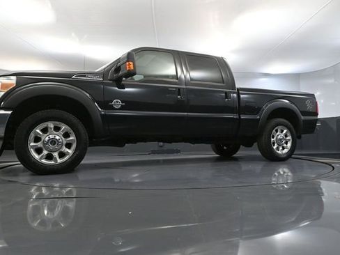 Used 2011 Ford F250 Lariat w/ Lariat Interior Pkg AWD/4WD image 51