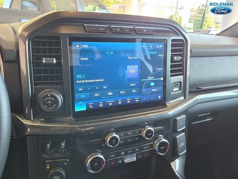 Used 2022 Ford F150 XLT w/ Equipment Group 302A High image 19