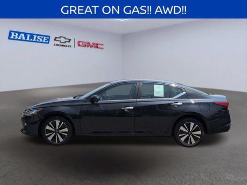 Used 2022 Nissan Altima 2.5 SV w/ SV Premium Package AWD/4WD image 7