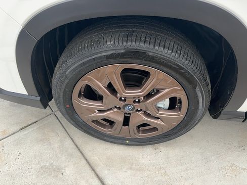 New 2026 Subaru Ascent Limited Bronze image 2