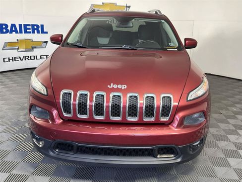 Used 2014 Jeep Cherokee Latitude w/ Cold Weather Group AWD/4WD image 8