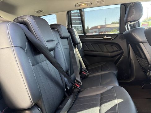 Used 2016 Mercedes-Benz GL 450 4MATIC image 18