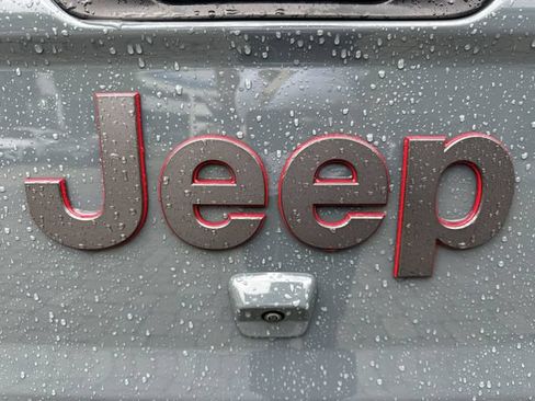 Used 2026 Jeep Gladiator Rubicon AWD/4WD image 10