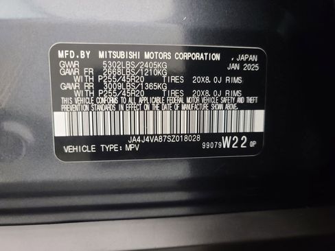 Used 2025 Mitsubishi Outlander SE image 41