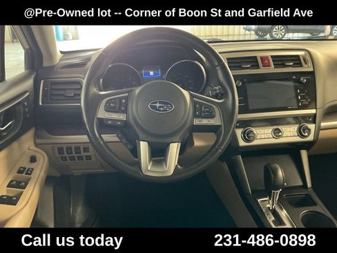 Used 2017 Subaru Outback 2.5i Limited AWD/4WD image 17