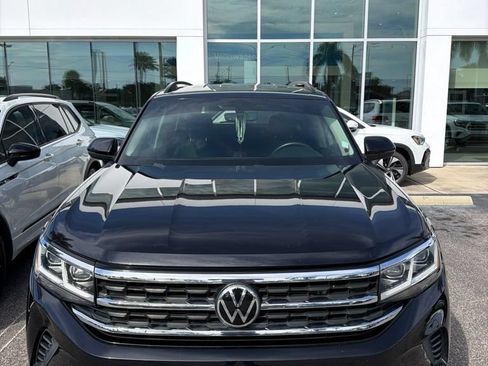 Used 2022 Volkswagen Atlas SE FWD image 1