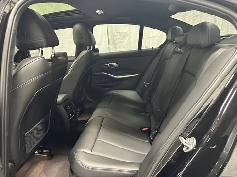 Used 2022 BMW 330i xDrive Sedan AWD/4WD image 43