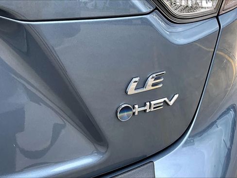 Used 2025 Toyota Corolla LE FWD image 10