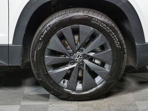 Used 2023 Volkswagen Taos S w/ Driver Assistance Package FWD image 6