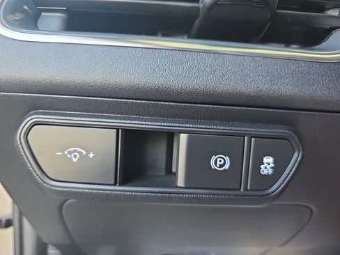 Certified 2025 Kia K4 GT-Line FWD image 25